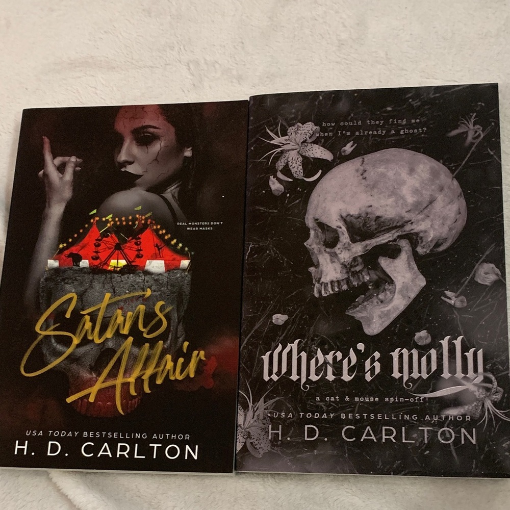 H.D. Carlton book duo